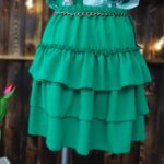 Spódnica mini z falbanką i łańcuszkiem Enfa zielona