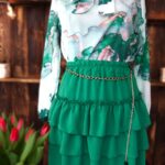 Spódnica mini z falbanką i łańcuszkiem Enfa zielona